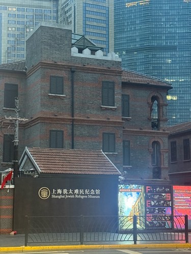 这个景点基本消声匿迹了，以后也有可能彻底拆除