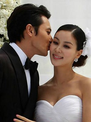 中韩女星婚礼妆容大比拼 看看谁最惊艳