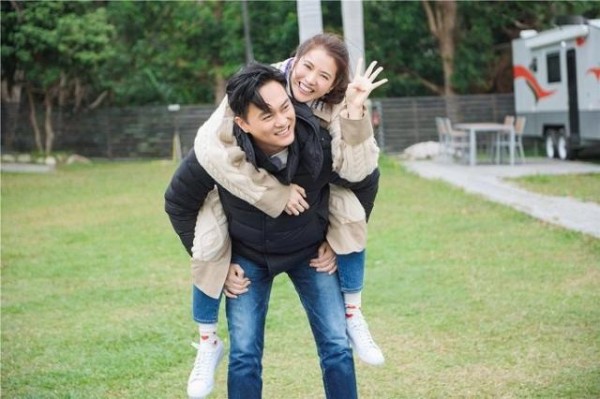 袁咏仪张智霖婚姻保鲜秘籍,互相包容才是感情基础? 第3张