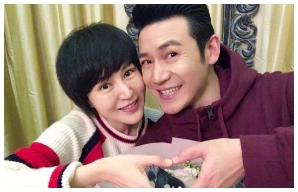 永远不会离婚的4对明星夫妻，最后一位为了明志，撕掉结婚证