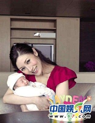 李嘉欣