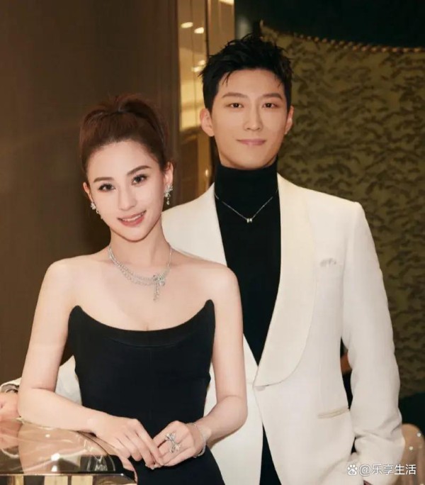 曝窦骁何超莲择日官宣离婚，涉及到了财产难分割