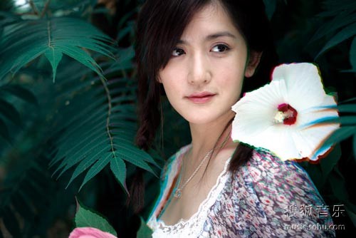 谢娜唱片约满 转投实力新东家