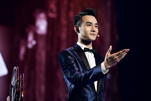 唱而优则演演而优则导 才华横溢挡不住明星跨界 