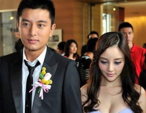 贾乃亮李小璐官宣离婚，抵不过七年之痒，未来共同抚养女儿甜馨