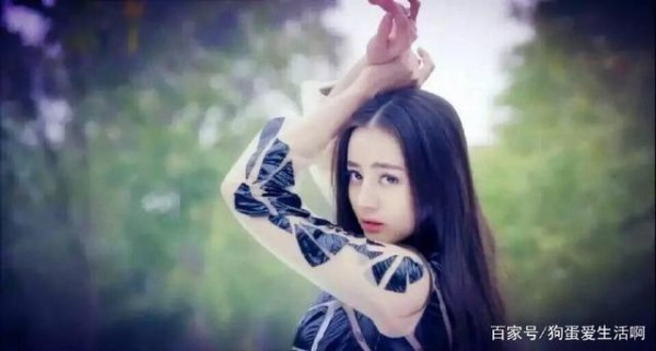 会挖人的杨幂，旗下新生代不是已经火了，就是已经成为潜力股