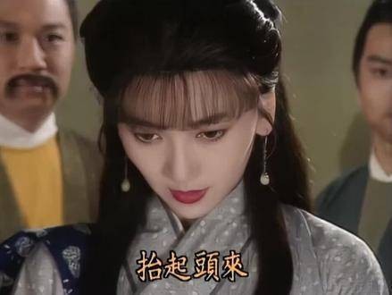 能与之抗衡的美貌,或许只有她一人能够同时演绎两角时,令人赞叹不已