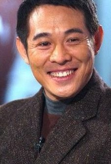李连杰家世惊人(李连杰的家族背景非凡)