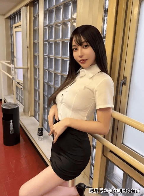 最强颜值女主播！模特身材明星脸，一眼心动！