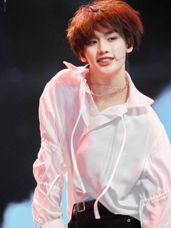 时代少年团最想合作的艺人前辈中<strong></p> <p>时代少年团</strong>，<a style='color:#f10404;' href='https://www.mingxing.cc/tags-1471.html ' target='_blank'>王一博</a>上榜，因为这支舞蹈太帅