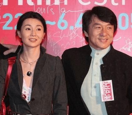 退役运动员 , 如今是成龙专用武打女星，这个女人厉害了？