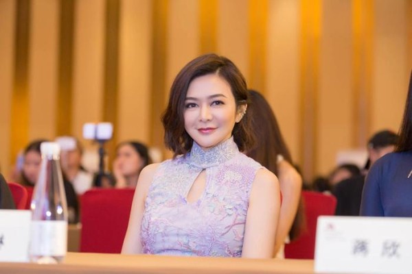 盘点国产影片中的经典角色, 朱茵、林青霞等美女至今无人能超越!