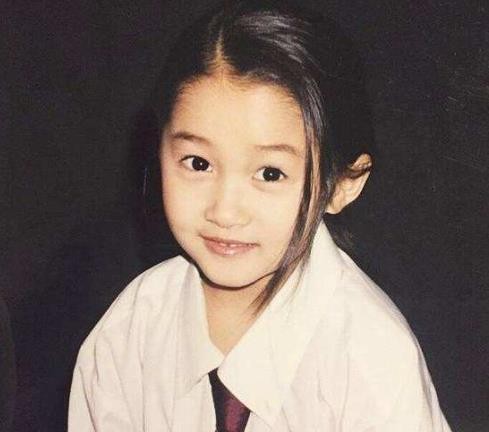 娱乐圈最怕长高的女星，腿长貌美获封国民闺女，男友是当红流量王