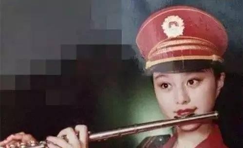 林俊杰小时候学琴偷懒被打出血？原来明星也有这样的经历！