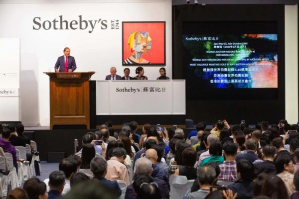 在全球领域的艺术品拍卖会上,70%以上的拍品都是油画,拍卖价格也非常高 | 图源:苏富比