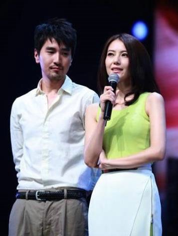 北上结婚的港台明星:女星嫁富豪男星娶嫩妻