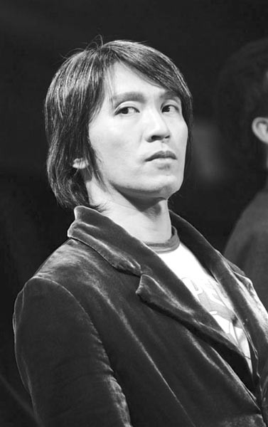 周星驰众叛亲离星辉艺人“胜利大逃亡”(图)