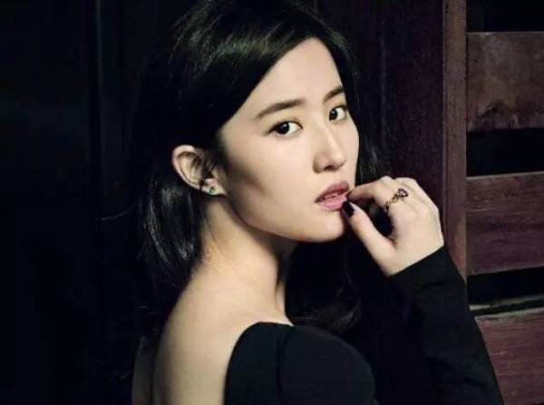 刘亦菲电影新作再遭恶评如潮 金庸曾这样评价她的演技！