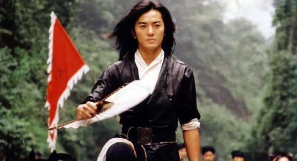 几十位明星主演，打败好莱坞大片，这部经典武侠片，成就了郑伊健