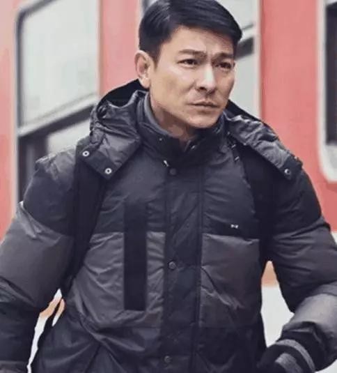 盘点娱乐圈被赞情深意重的7大明星: 最后一位是公认的有情有义