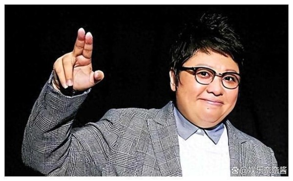 “骗”了我们30年，韩红父亲原来是家喻户晓的他难怪都不敢得罪