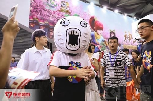 Chinajoy明星网红众生相 音乐才子引得迷妹尖叫