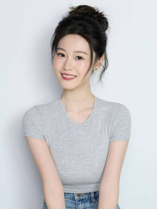 演员郭诗萌加入创星出道计划，开启演艺新视界