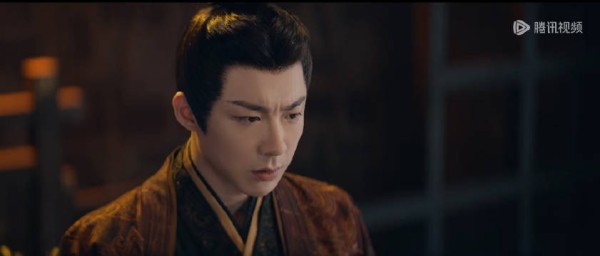 堂~堂~巍~侯,岂~会~被~美~色~折~腰