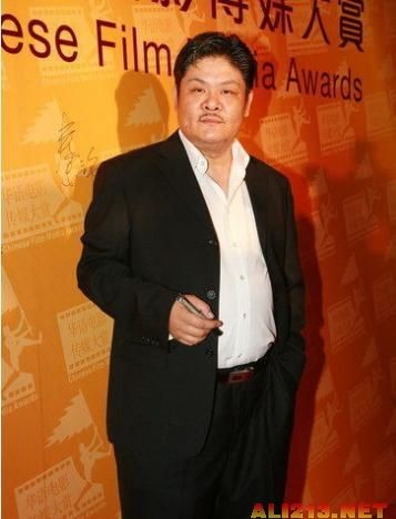 英雄不怕出身单薄 盘点娱乐圈10大“外行”明星(9)