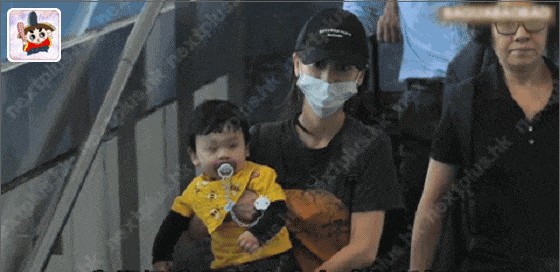 小海绵 小糯米 小周周遭媒体曝光，明星的隐私该不该尊重？
