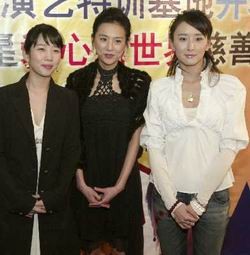 郑多彬胡静“针锋相对” 对于演艺学校见解相反