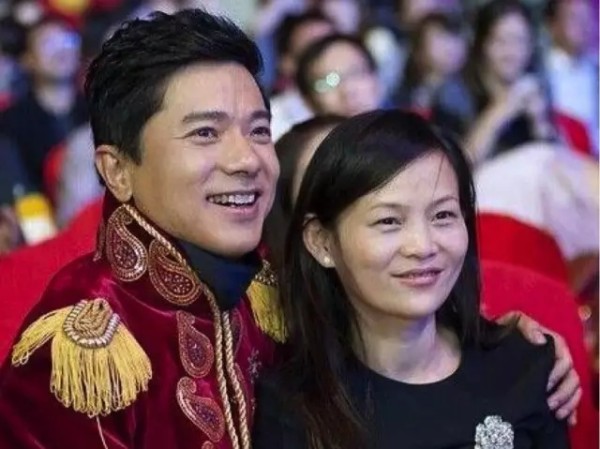 9年！这个女CFO如何被李彦宏选中？又因何离开？