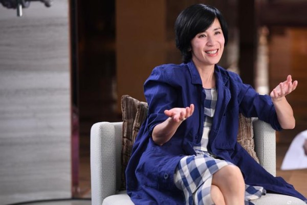 香港四大明星同框，梁朝伟端庄吴镇宇好萌，吴君如美丽不输张曼玉