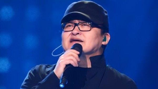 内地乐坛的顶级男歌手都有谁？让我们一起看看这几位音乐界的佼佼者