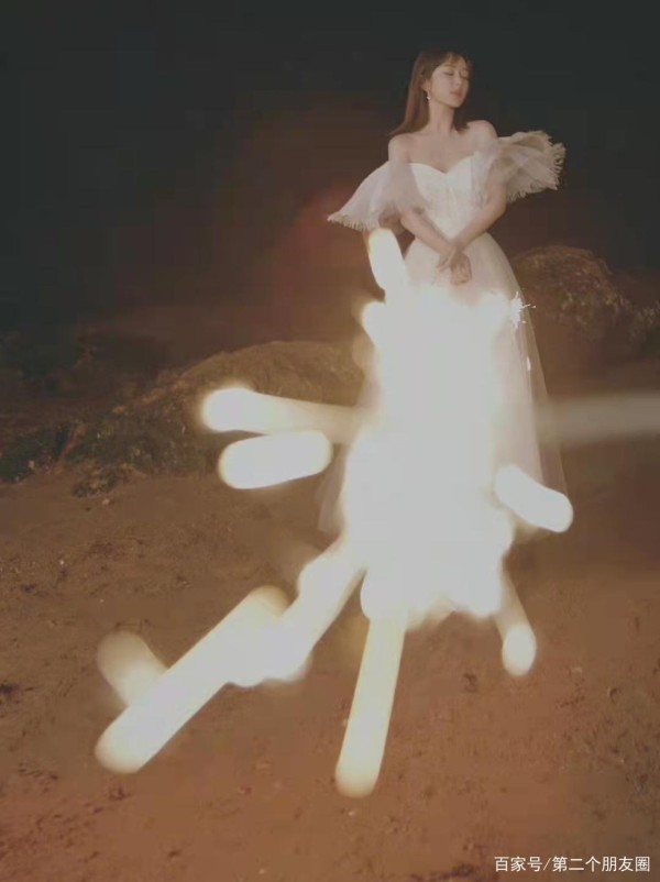 杨紫不再续约欢瑞世纪！分手费：《沉香如屑》为成毅抬咖！