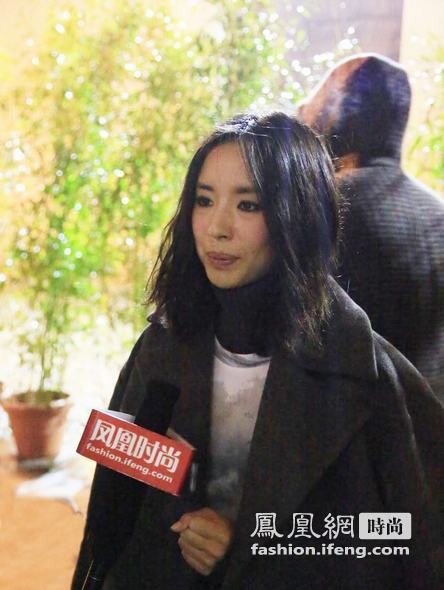 凤凰时尚专访董洁:我只想低调看秀