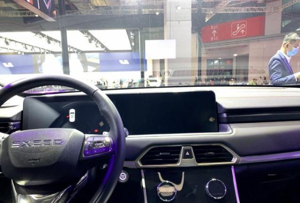 颜值高空间大的自主高端SUV，实拍解析全新一代星途TXL-有驾