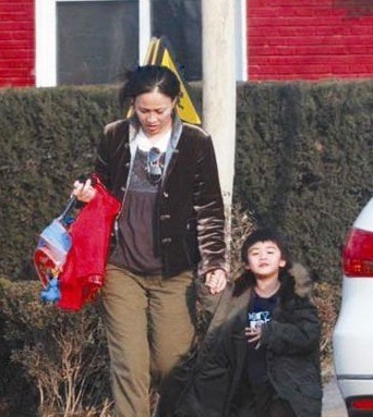 那英长子高兴：北京伊顿双语幼儿园，年开销大于8万