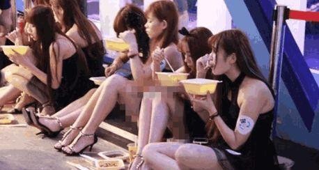横店群演美女泛滥, “群演头子”最吃香, 潜规则不得不谈!