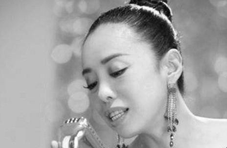 华语乐坛公认的4位高音天后，张靓颖上榜，最后一位美得不可方物