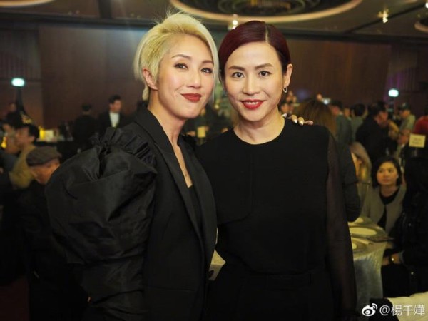 杨千嬅晒出跟古天乐宣萱吴君如的合照 还有55岁的方中信 帅气