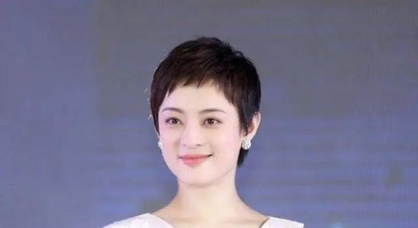 内娱商业价值最高的10位女星,迪丽热巴仅排第五,杨紫赵丽颖上榜(图4)