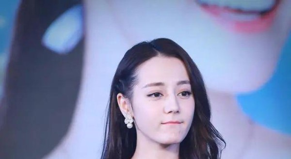 内娱商业价值最高的10位女星,迪丽热巴仅排第五,杨紫赵丽颖上榜(图6)
