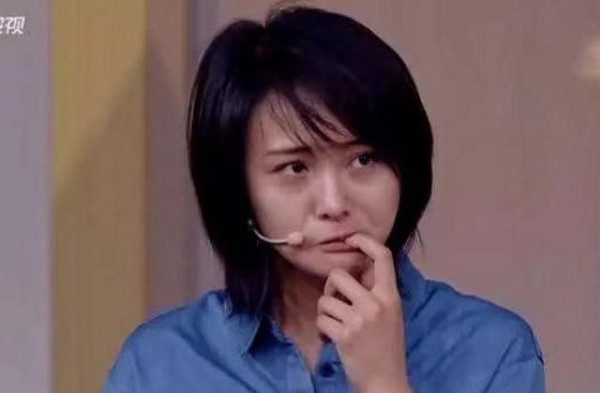明星演技和演技的区别，一个眼神就能看出来，网友一言难尽