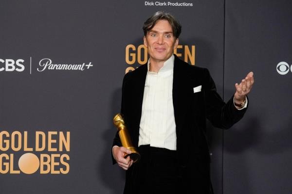 Cillian Murphy with his award for Best Actor at the 81st Golden Globe Awards in Beverly Hills. Photo: Chris Pizzello/AP