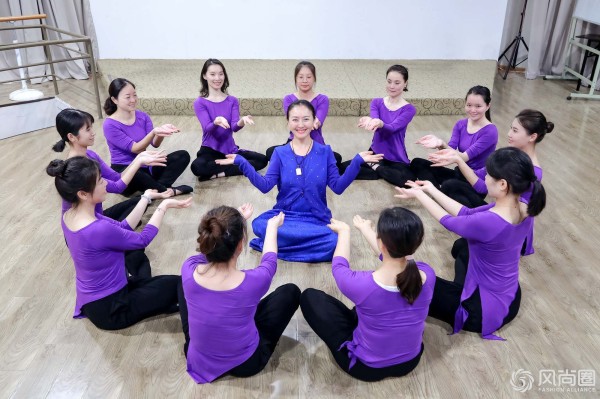 师生合影