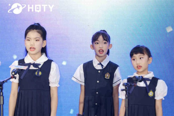 打造童年的明星路亲子少儿模特儿培训班邀你共同成长(图1)