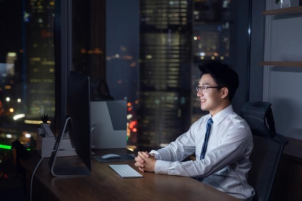 明星资产管理者：确保财富稳健增值的策略 图2