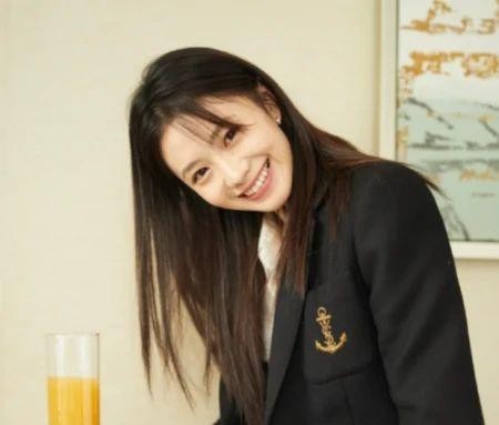 00后四小花旦：刘浩存、张子枫、李庚希、赵今麦，你更喜欢谁？