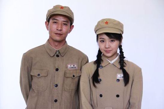 《八千湘女下天山》剧照